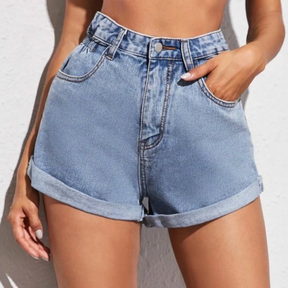 Pants - The Perfect Comfy Mom Short